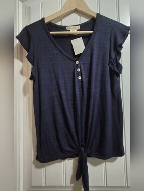 Womens Rayon Pebble And Stone Tie Front T Size Small New With Tags